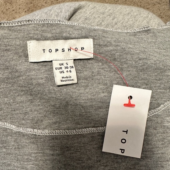NWT Topshop Lettuce Edge Top - Picture 3 of 4